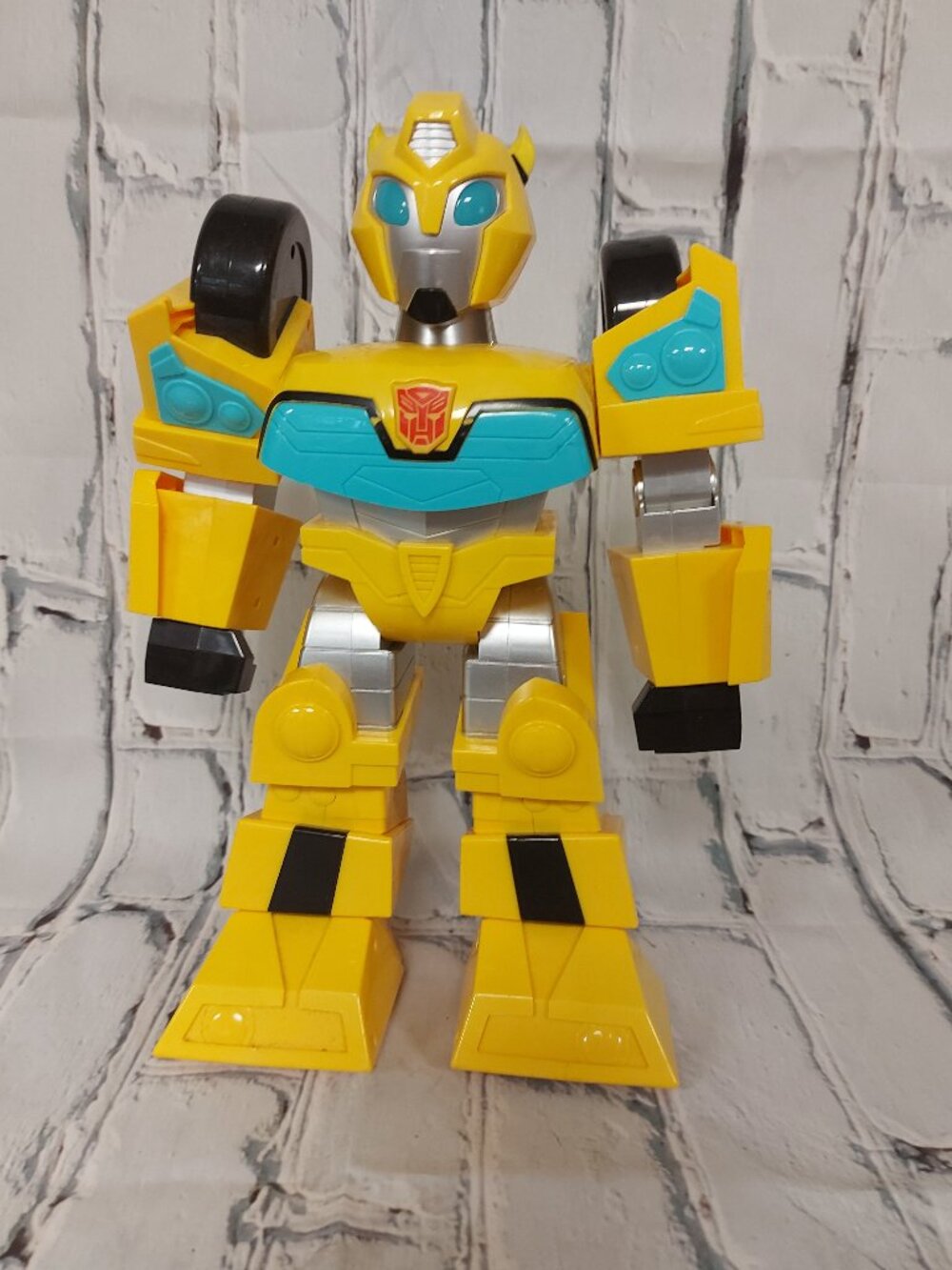 Transformers Bumblebee Yellow Robot Toy Figure Lights & Sounds
